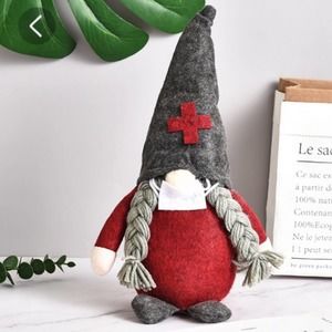 Doctor/ Nurse Faceless Gnomes 10"